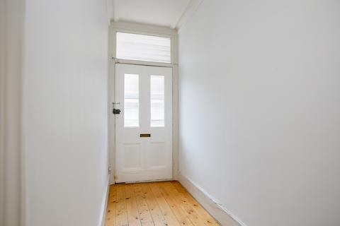 62 Goldsmith Avenue, London, W3 6HN