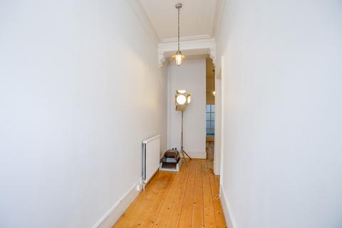 62 Goldsmith Avenue, London, W3 6HN