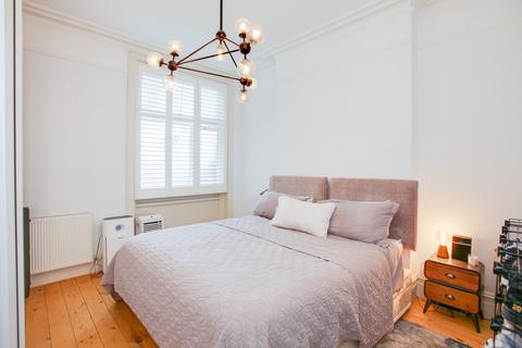 62 Goldsmith Avenue, London, W3 6HN