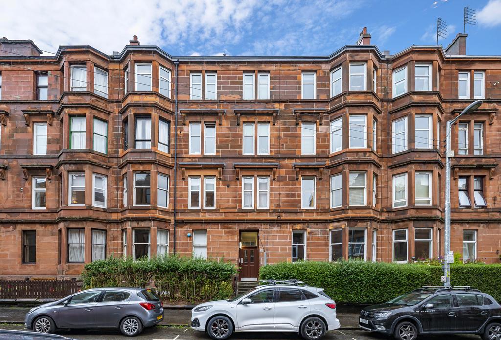 3/3, 58 White Street, Partick, Glasgow, G11 5EB 1 bed flat £165,000