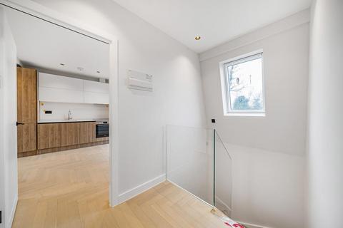 43 Selby Road, London, SE20 8ST