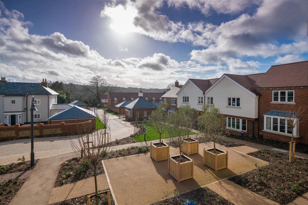 St. Mary's Place, Green End Road, Boxmoor, Hemel Hempstead HP1 2 bed retirement property £750,000