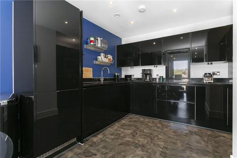 2 bedroom apartment for sale - Somerset Road, Teddington, TW11