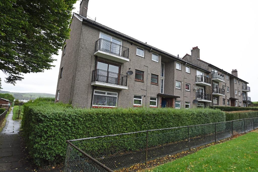 Valeview Terrace, Dumbarton, West Dunbartonshire, G82 2 bed flat £495