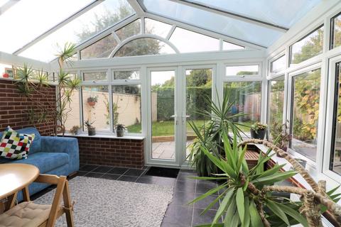 3 bedroom semi-detached house for sale, Jubilee Road, Worth