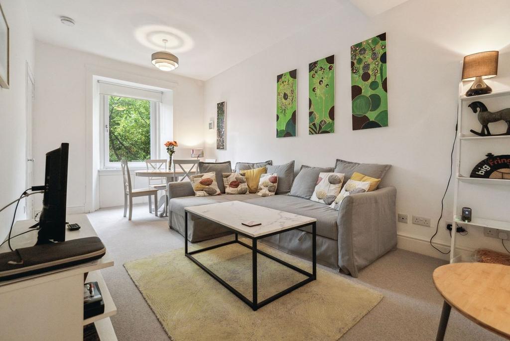 Upper Grove Place, Flat 1F2, Fountainbridge, Edinburgh, EH3 8AY 1 bed