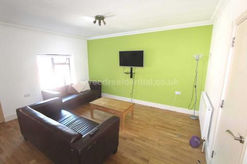 6 bedroom apartment to rent - Arthur Ave, Nottingham