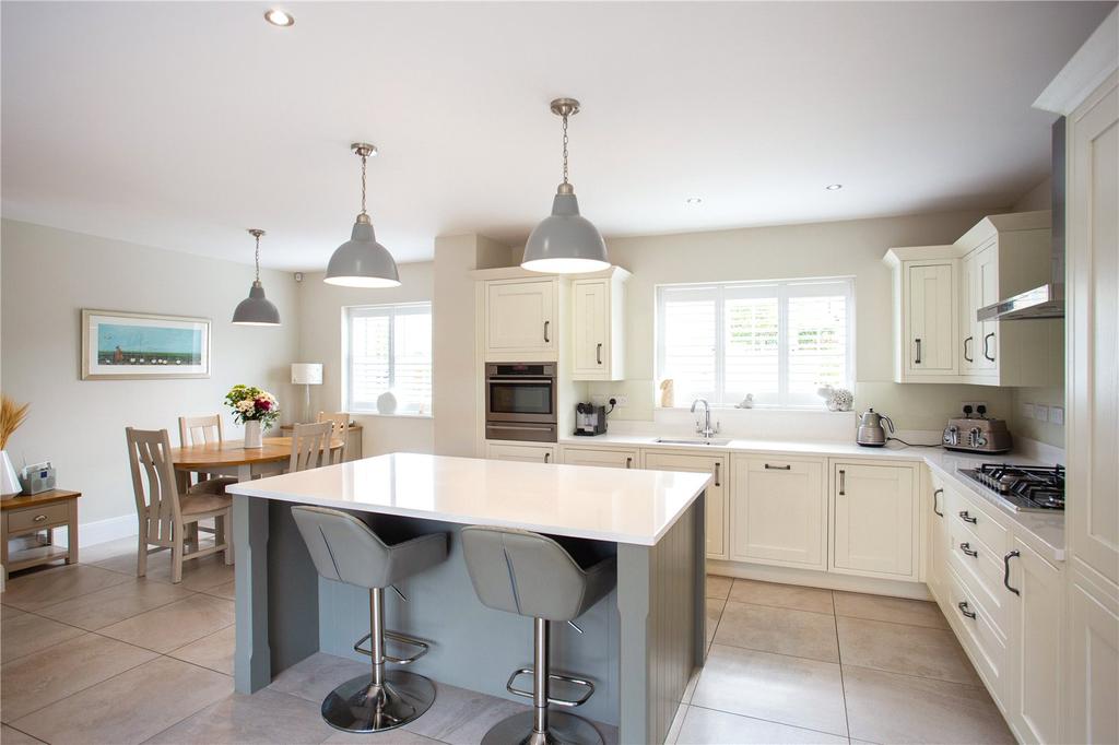 Kitchen/Family Room