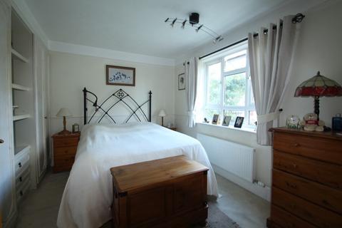 Flat 3, Campbell House Dorset Road, Beckenham, BR3 4EN