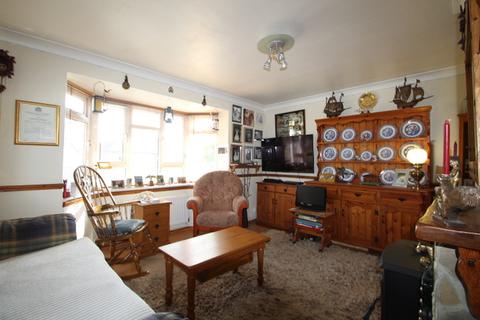 Flat 3, Campbell House Dorset Road, Beckenham, BR3 4EN