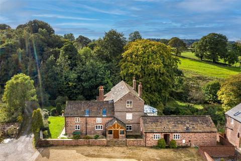 5 bedroom detached house for sale, Hunters Pool Lane, Mottram St. Andrew, Macclesfield, Cheshire, SK10