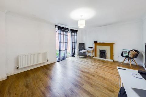 6 Peter Drive, Thetford, IP24 2UG