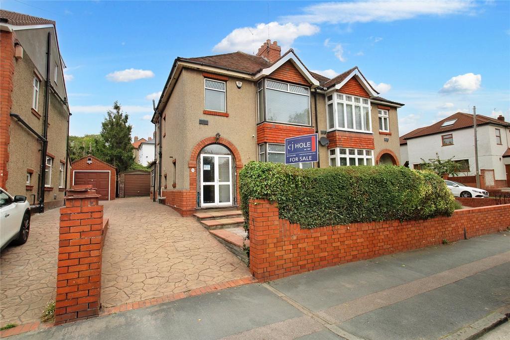Wootton Park, Knowle, Bristol, BS14 3 bed semidetached house £375,000