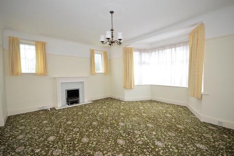 12 Huntly Road, Talbot Woods, Bournemouth, BH3 7HH