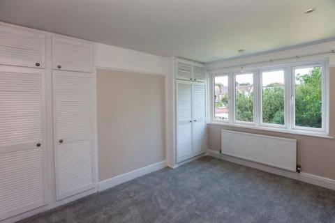 3 bedroom flat to rent, Monks Orchard Road, Beckenham, Kent, BR3