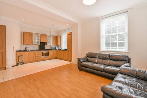 2 bedroom flat for sale - Old Town Hall, Chingford, London, E4