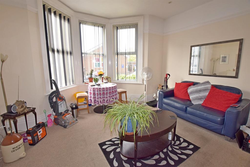 Sudley Chambers, Sudley Road, Bognor... 1 bed flat £750 pcm (£173 pw)