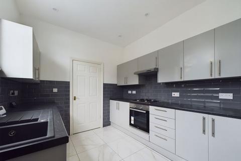 4 bedroom end of terrace house for sale, Merridale Road, Merridale, Wolverhampton WV3