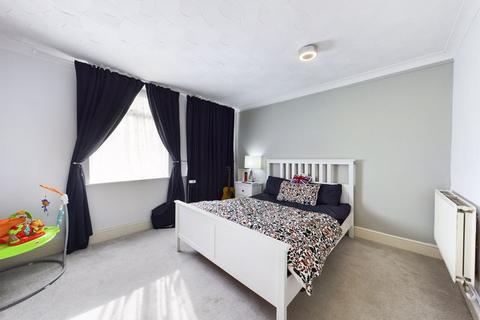 2 bedroom flat for sale, Habershon Street, Cardiff, CF24 2JY