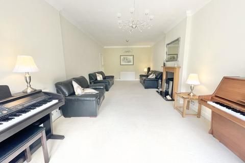 76 Holifast Road, Sutton Coldfield, B72 1AE