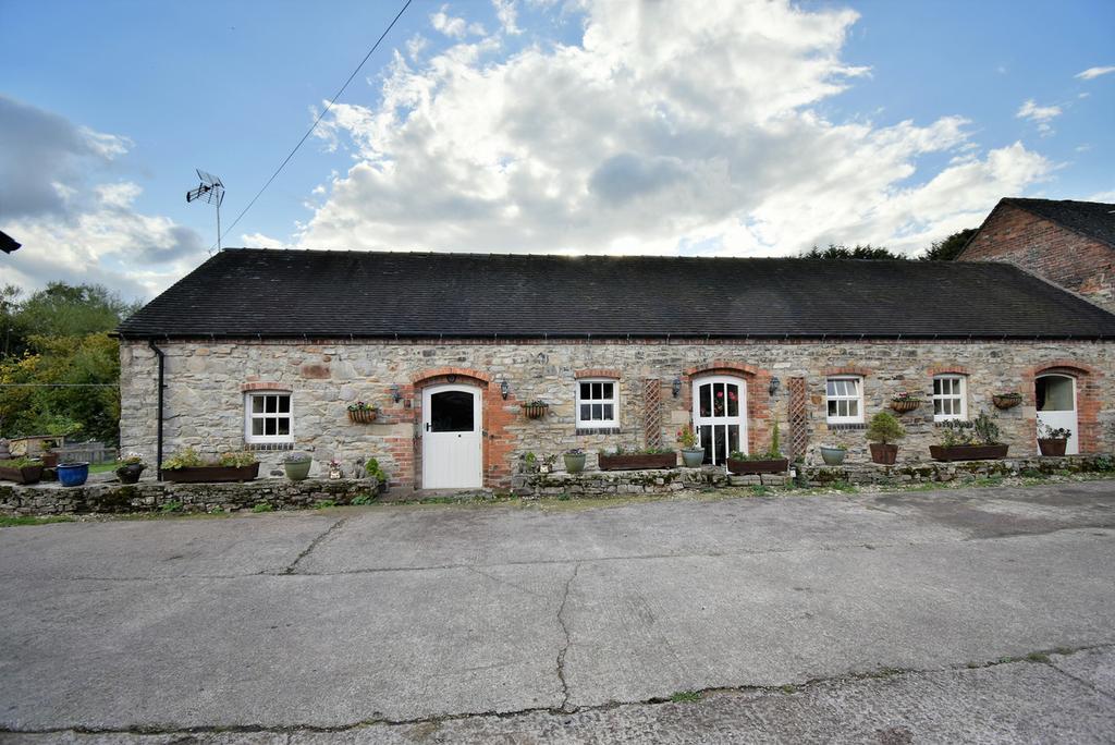 Foxholes Lane, Kniveton, DE6 2 bed barn conversion for sale £595,000
