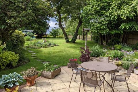 15 Derry Park, Minety, Malmesbury, SN16 9RA