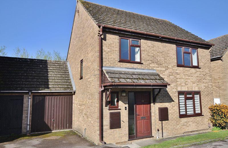 WEAVERS CLOSE, Witney OX28 4TE 4 bed detached house £385,000