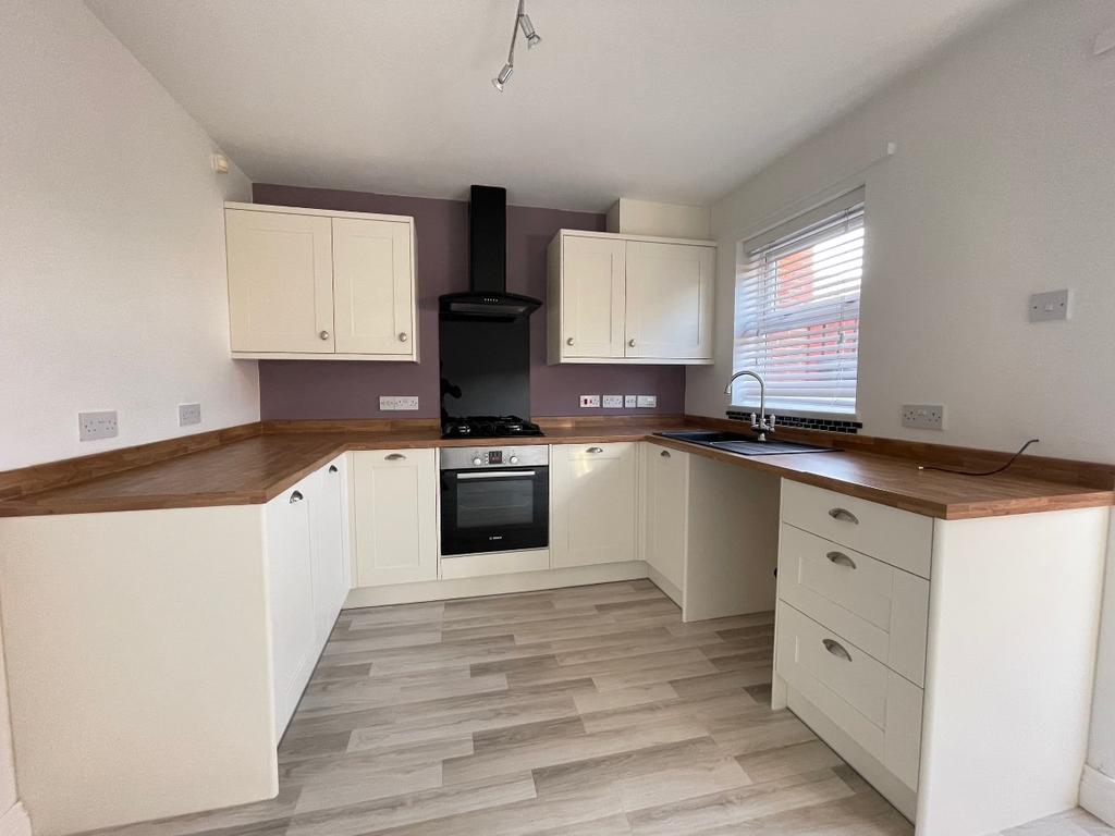 Hillheads Court, Whitley Bay 2 bed terraced house £795 pcm (£183 pw)