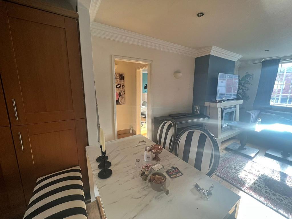 Three Shires Oak Rd, Smethwick, B67 2 bed property £375,000