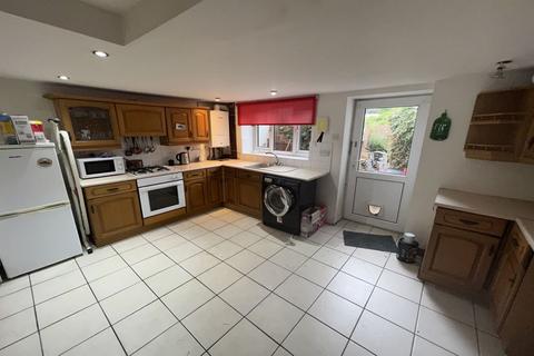 3 bedroom terraced house for sale - North Street, Abergavenny, NP7
