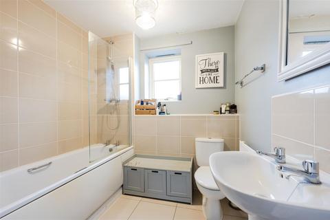 2 Albemarle Close, Moreton-in-marsh, GL56 0NQ