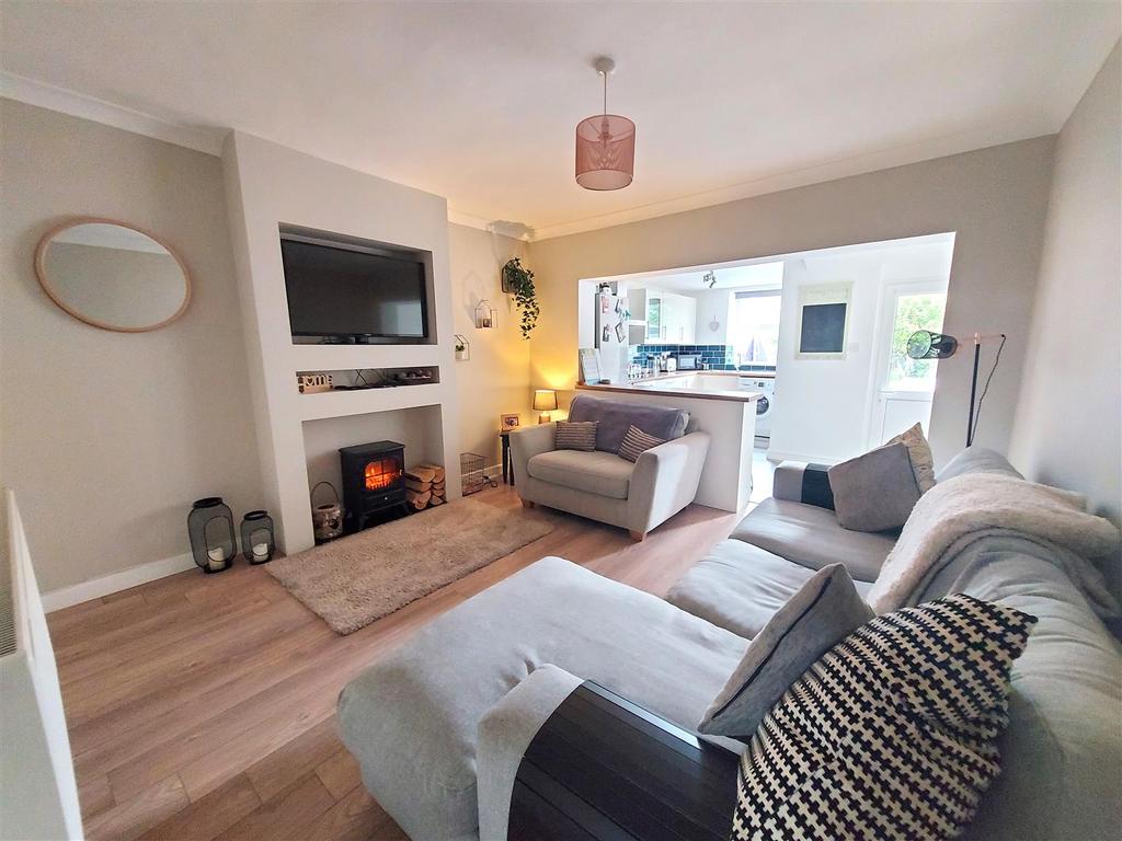 Warwick Street, StourportOnSevern 2 bed townhouse £195,000