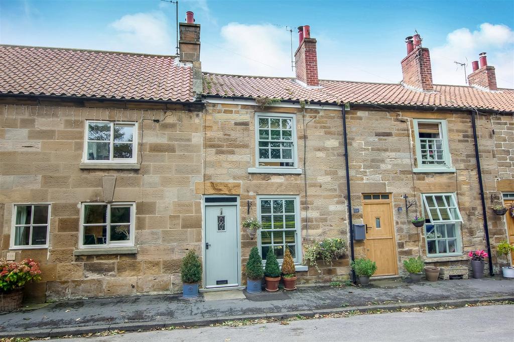 High Street, Swainby, Northallerton 2 bed terraced house £235,000