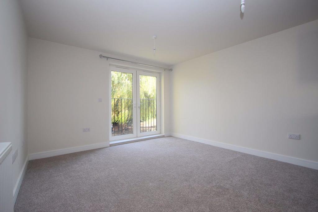 Bluebell Court, Linslade 1 bed flat £880 pcm (£203 pw)
