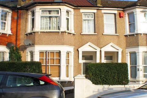 25a Bulstrode Road, Hounslow, TW3 3AW