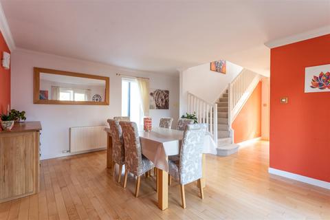 2 The Walled Garden Myreriggs Road, Coupar Angus, Blairgowrie, PH13 9HS