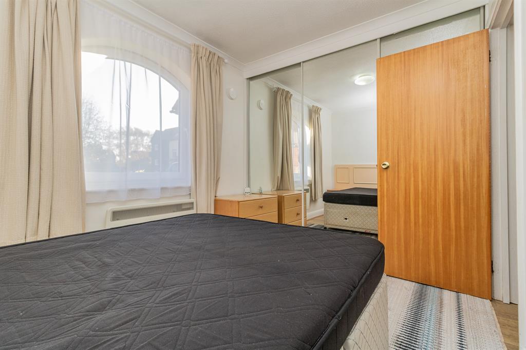A different perspective of the bedroom