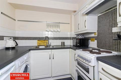98 Maple Gate, Loughton, IG10 1PR