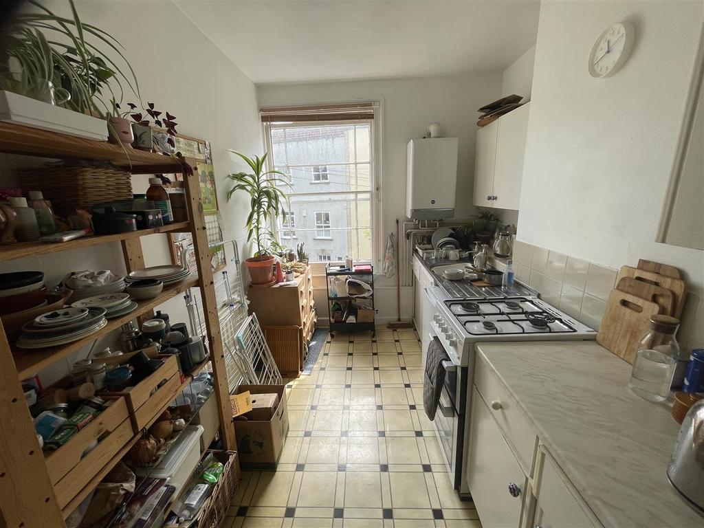 16 st matthews rd 1st floor-2.jpg