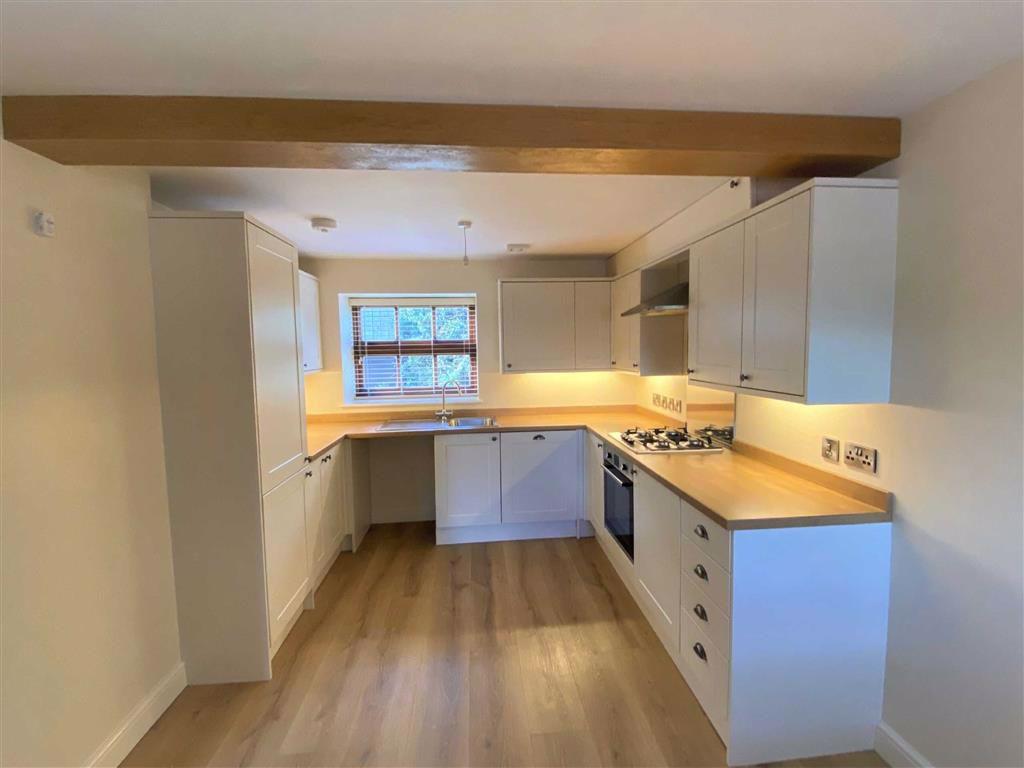 Rye Bank Farm, Nr Wem, SY4 3 bed barn conversion £875 pcm (£202 pw)