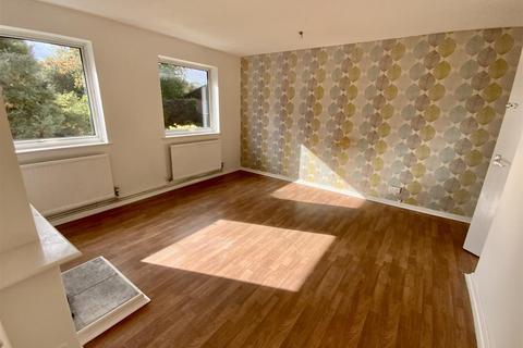 22 Darwin Close, Taunton, TA2 6TX