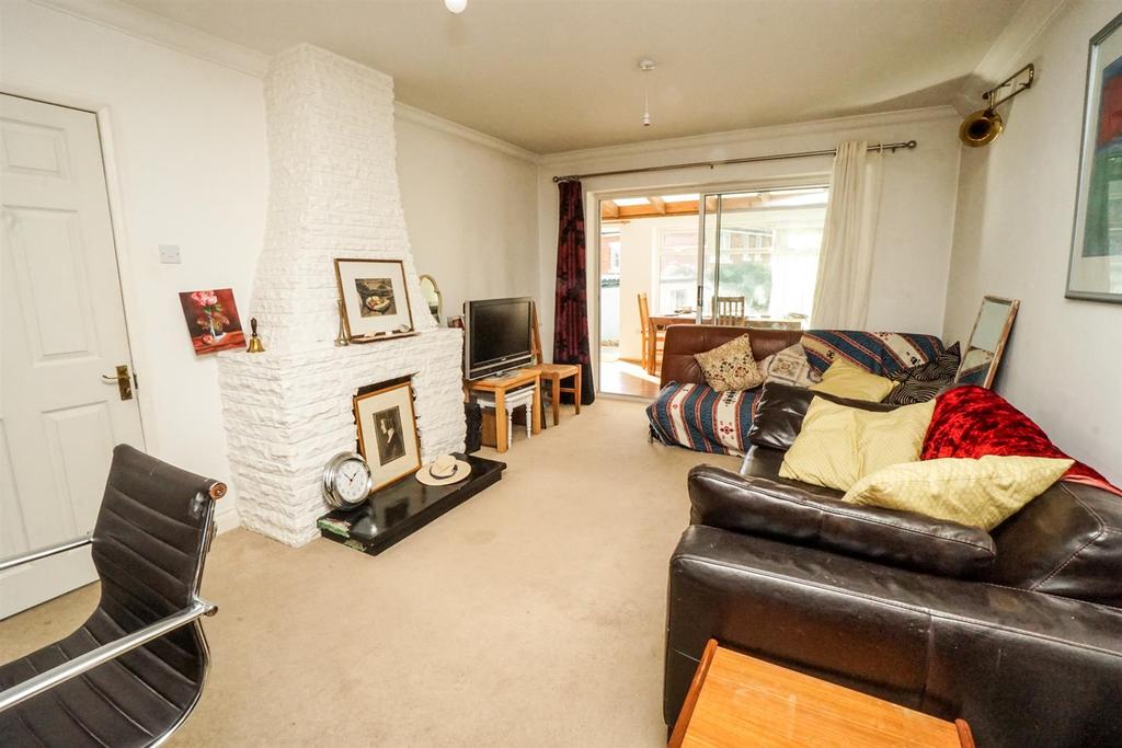 Frederick Road, Hastings 3 bed semidetached house for sale £275,000