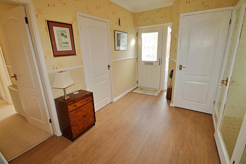 Haunton Road, Harlaston, Tamworth 4 bed detached bungalow for sale £