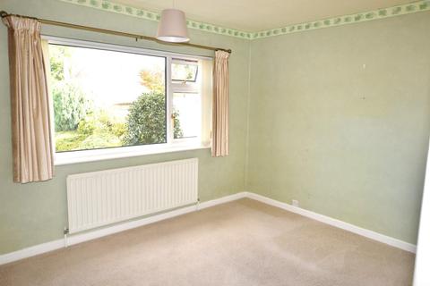 2 bedroom semi-detached bungalow for sale - Dorset Avenue, Wigston, Leicestershire