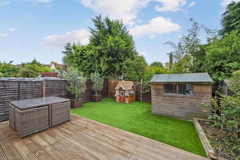 32 Toynbee Road, London, SW20 8SS