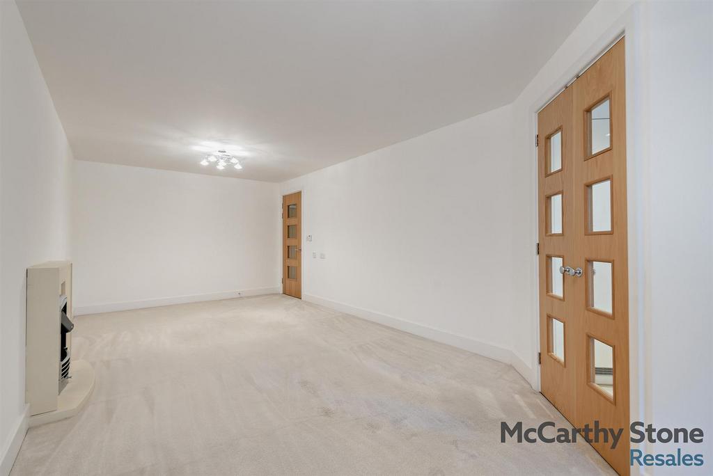 8666685-interior07-800.jpg
