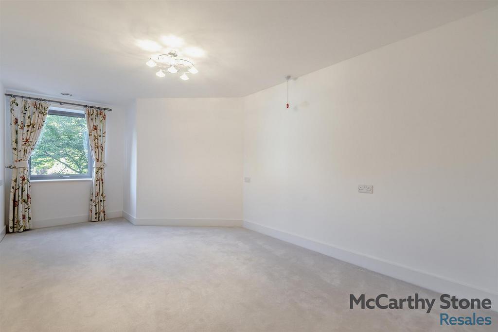 8666685-interior18-800.jpg