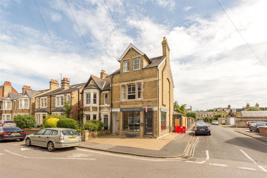 Oakthorpe Road, Summertown, Oxford 3 bed apartment £2,000 pcm (£462 pw)