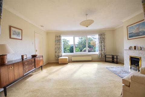 2 bedroom detached bungalow for sale - Bicton Gardens, Bexhill-On-Sea