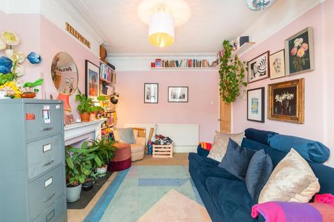 10 Essery Road, Bristol, BS5 6JP